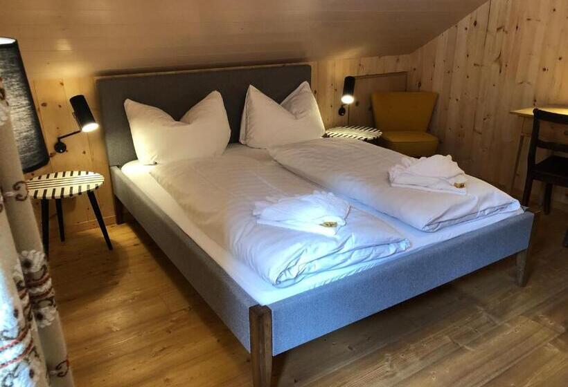 חדר סטנדרט חדר אמבטיה משותף, Gasthaus Spinas