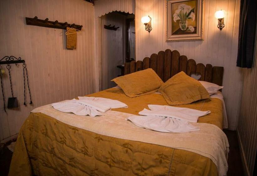 샬레, Pousada Fazenda Rio Das Pedras