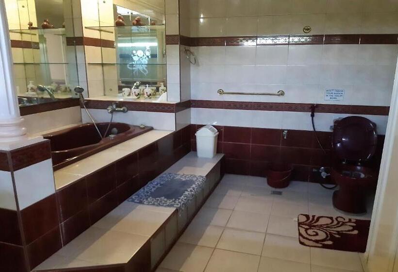 סוויטה אקזקיוטיב, Sm Travelodge