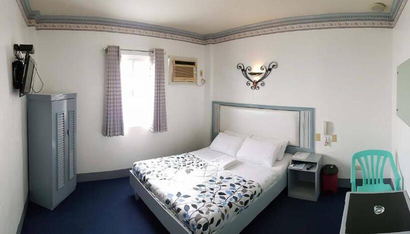 デラックスルーム, Sm Travelodge