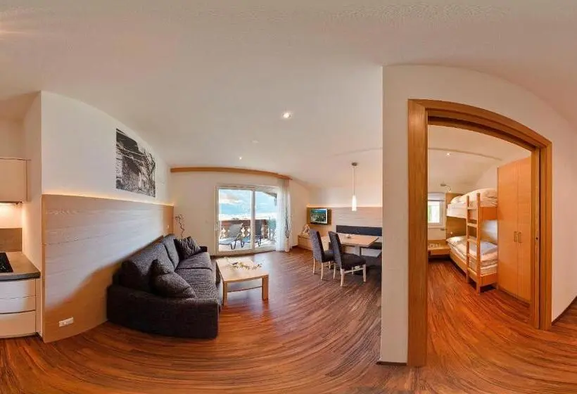 バルコニー付２ベッドルームアパートメント, Apartments Oberdorner