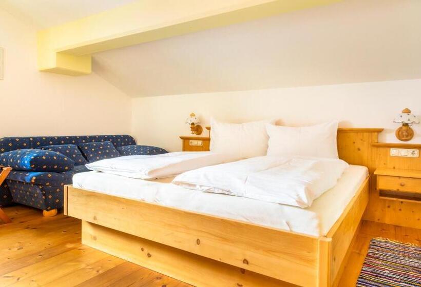 شقة 3 غرف, Bio Familienbauernhof Grubsteighof