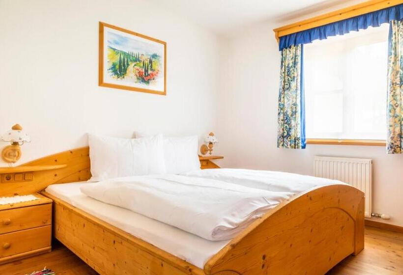 شقة 3 غرف, Bio Familienbauernhof Grubsteighof