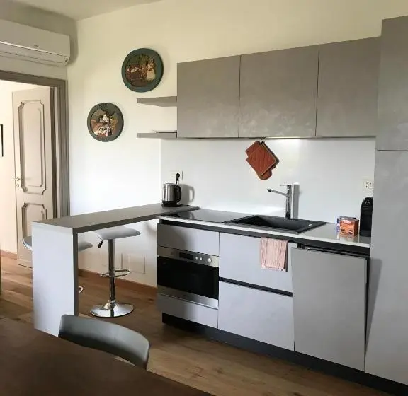 Huoneisto 2 Makuuhuonetta, Cascina Delle Rose