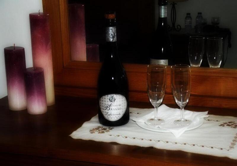 חדר סטנדרט לשלושה, Casa Do Brasao