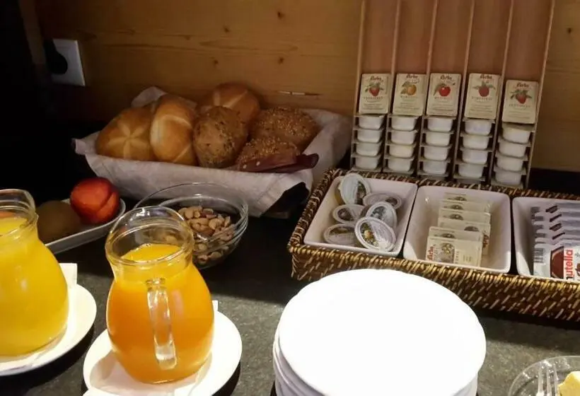 اتاق استاندارد با بالکن, Haus Fernblick