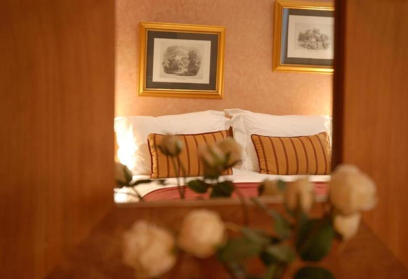 اتاق کلاسیک, Le Palais Des Cerisiers