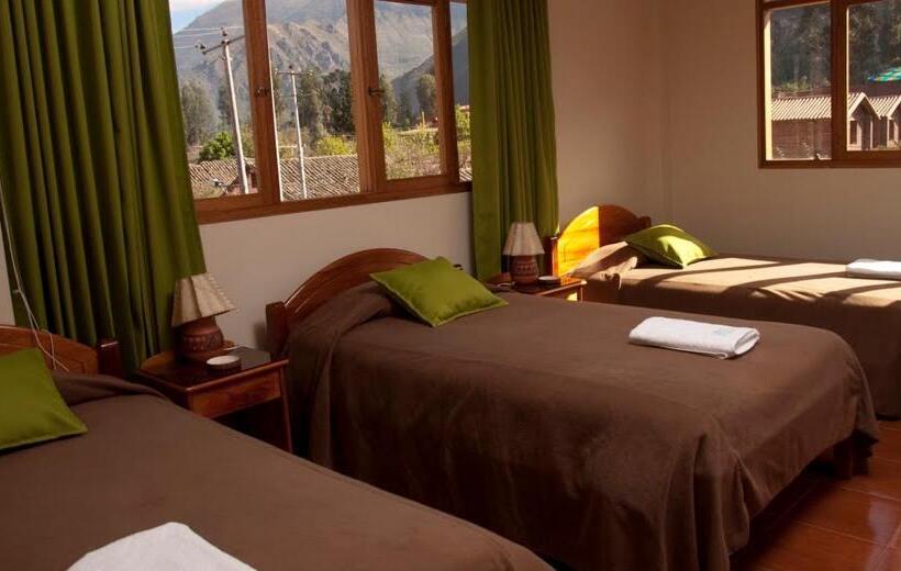 غرفة قياسية ثلاثية, Posada Las Tres Marias