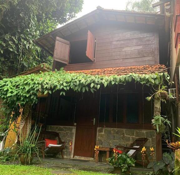 四人高级间, Pousada Cachoeira