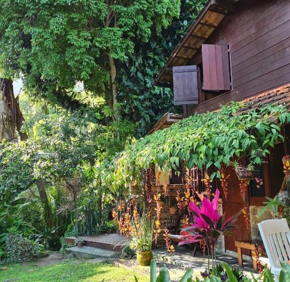 四人高级间, Pousada Cachoeira