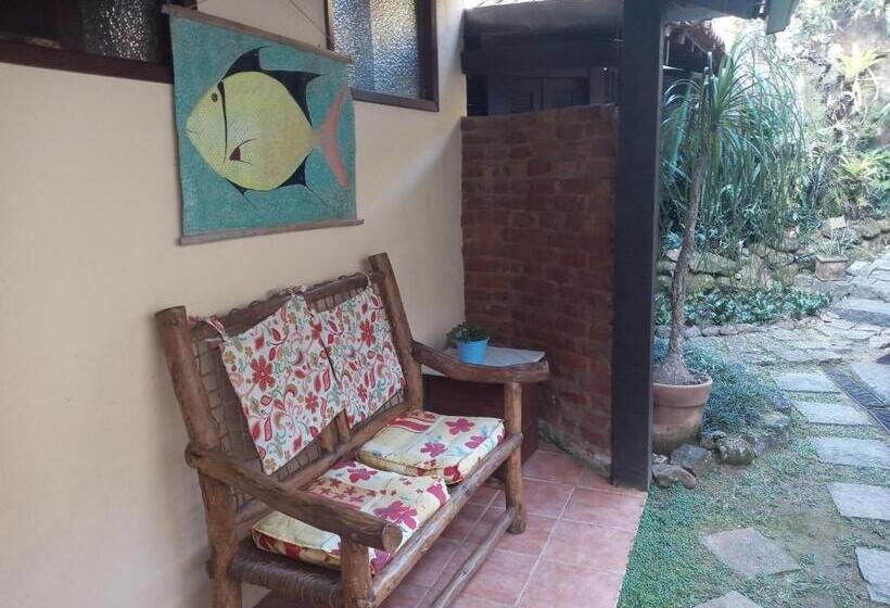 샬레, Pousada Cachoeira