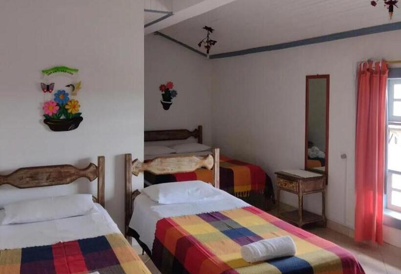 Четырехместный Номер Стандарт, Pousada Serenna Centro