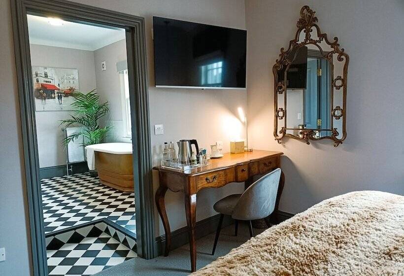 スーペリアールーム, The Linden Stansted