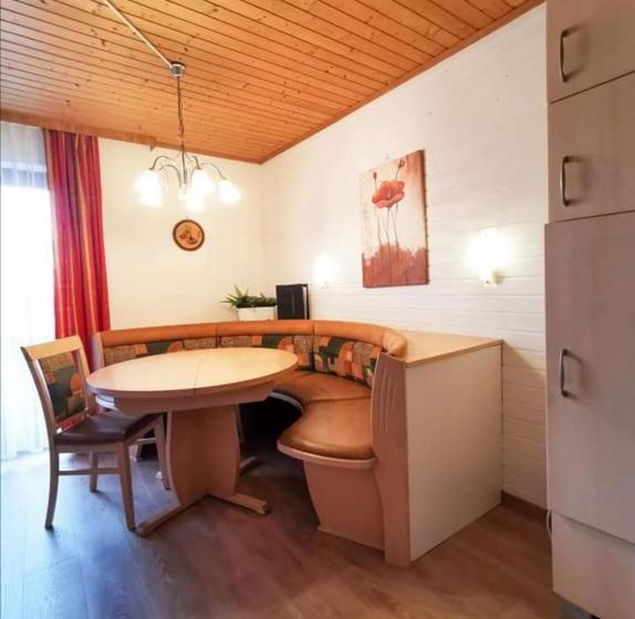 Apartament 1 Dormitor, Pension Vorberghof  Bauernhofurlaub