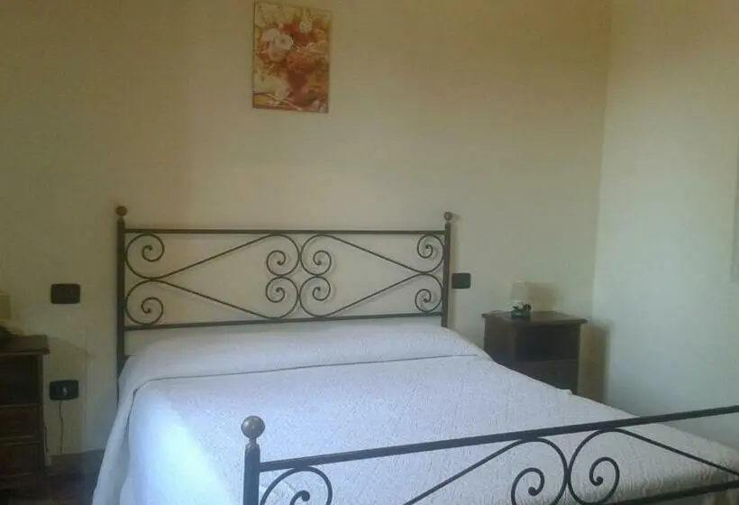 Huoneisto 1 Makuuhuone, Agriturismo Casale Delle Lucrezie