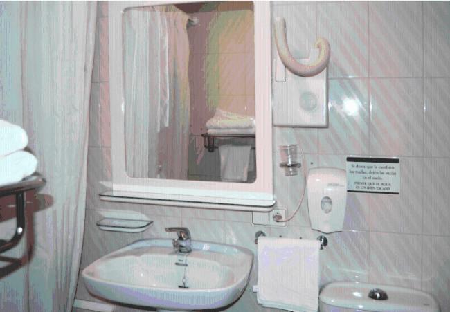 Номер Стандарт Трехместный, Hostal Arotza