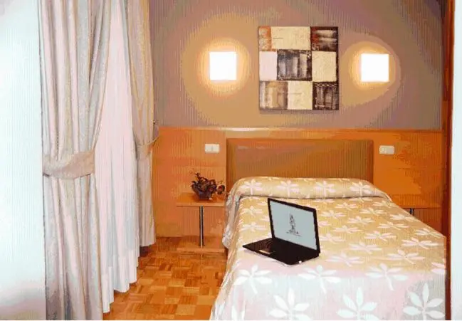 اتاق استاندارد سه نفره, Hostal Arotza