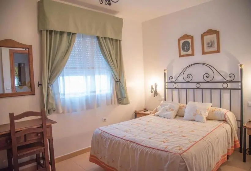 スタンダードルーム, Hostal Dp El Pilar