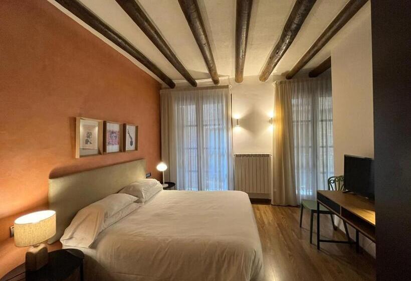 标准间, Hostal Pichorradicas