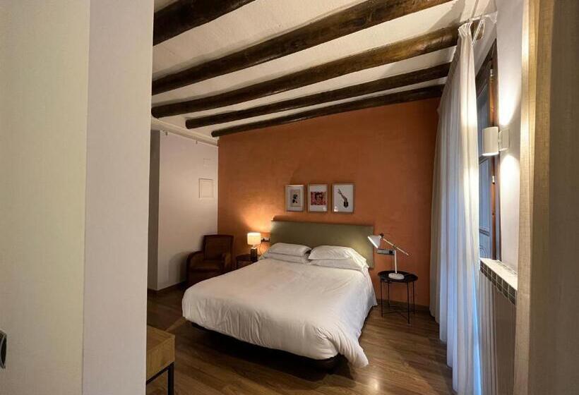 标准间, Hostal Pichorradicas