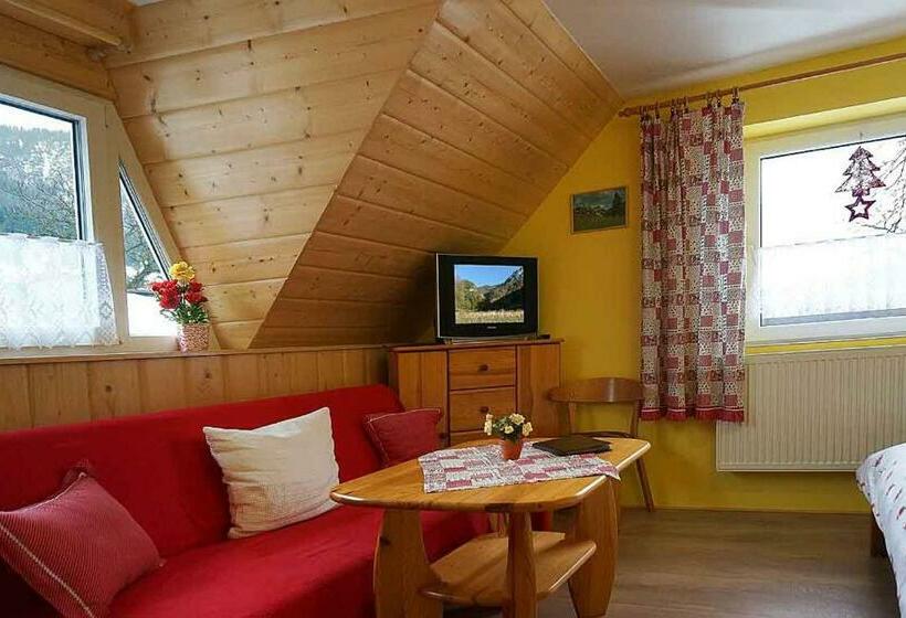 Семейный Номер Вид на Горы, Penzion A Drevenica Pri Hati