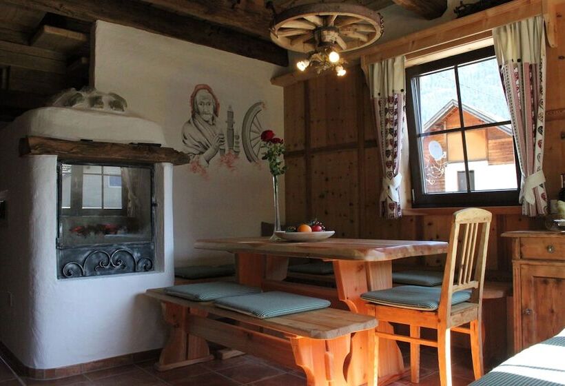 2-Bedroom Classic Apartment, Resort Alt ötztal