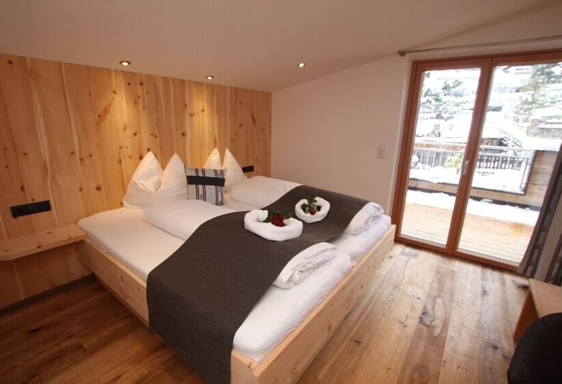 غرفة ديلوكس مطلة على الجبل, Resort Alt ötztal