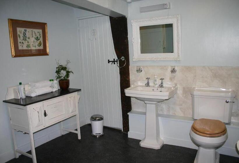 חדר דחוקס עם מיטת קינג, Stoke By Nayland B&b Poplars Farmhouse