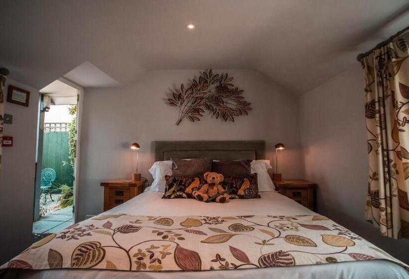 スイート, The Salty Monk Bed & Breakfast