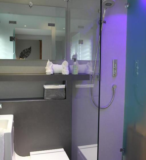 スタンダードルーム, The Salty Monk Bed & Breakfast