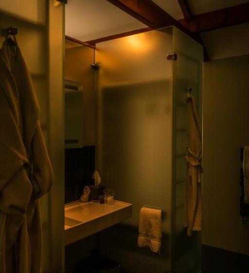 デラックスルーム, The Salty Monk Bed & Breakfast