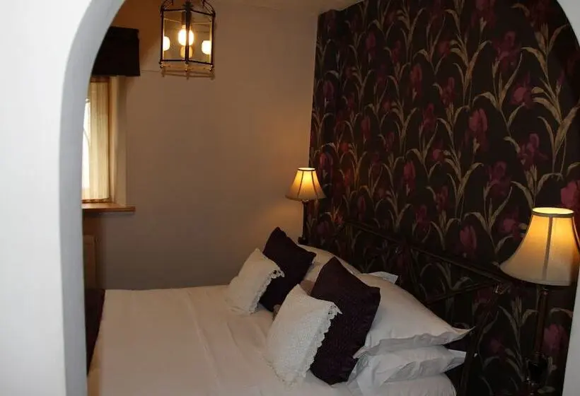 スイート, The Salty Monk Bed & Breakfast