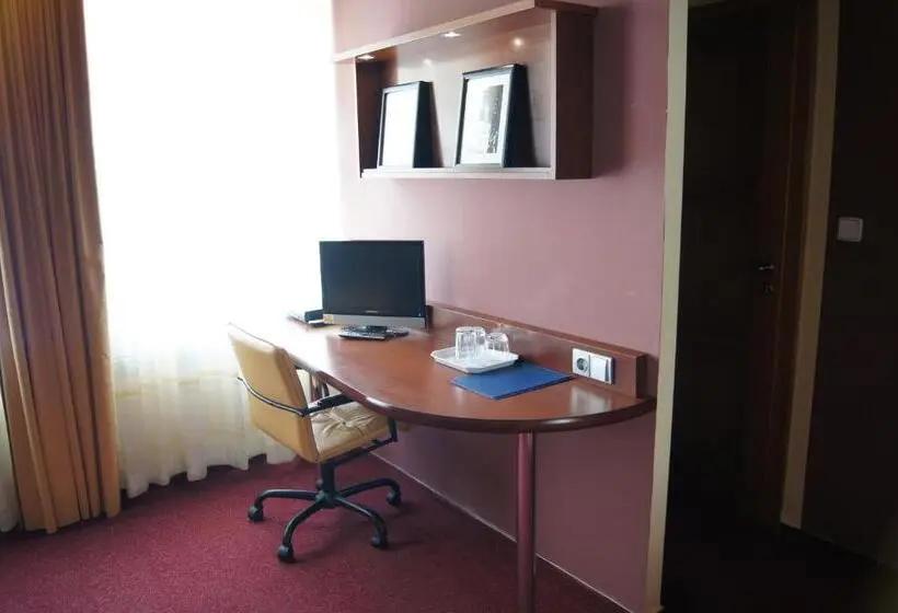 Juniorsviitti, Pension Harmonie  Self Check In