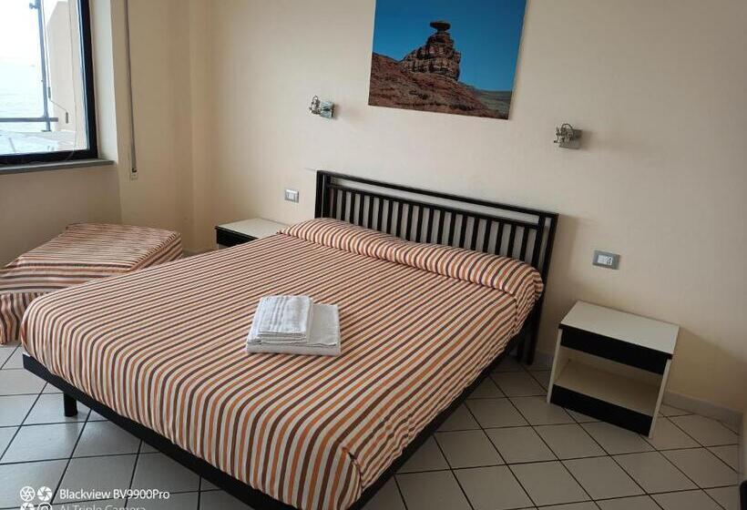 דירת אקזקיוטיב, חדר שינה 1, Residence Le Dune Club