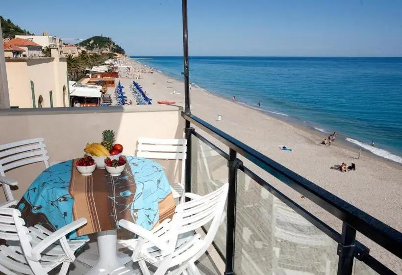 一ベッドルームエクゼクティブアパートメント, Residence Le Dune Club