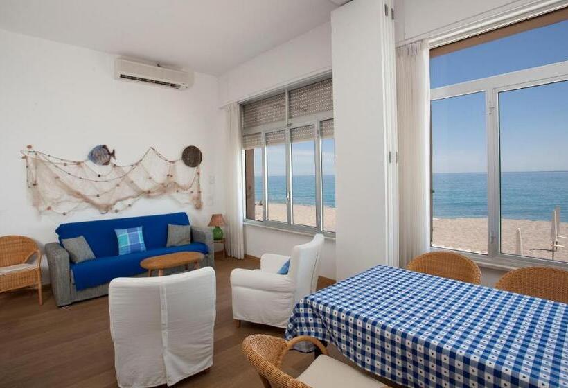 סטודיו סופריור, Residence Le Dune Club