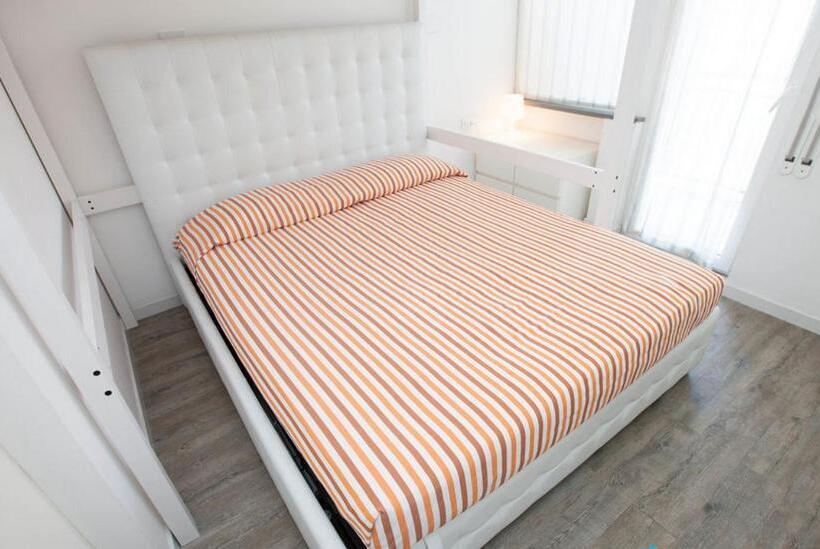 带1个卧室的带阳台的公寓, Residence Le Dune Club
