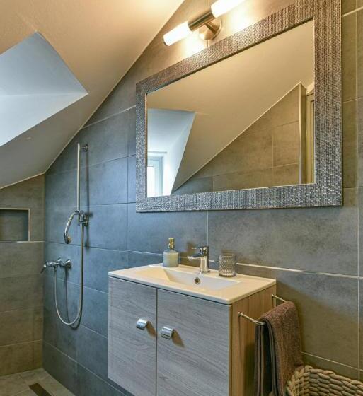 اتاق استاندارد سه نفره, Szent Kristóf Panzió