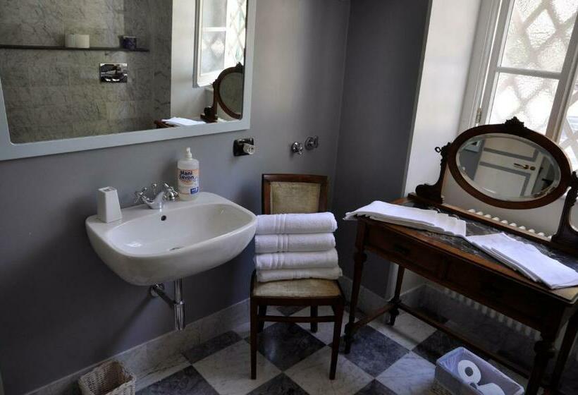 חדר סטנדרט, Castello Canevaro