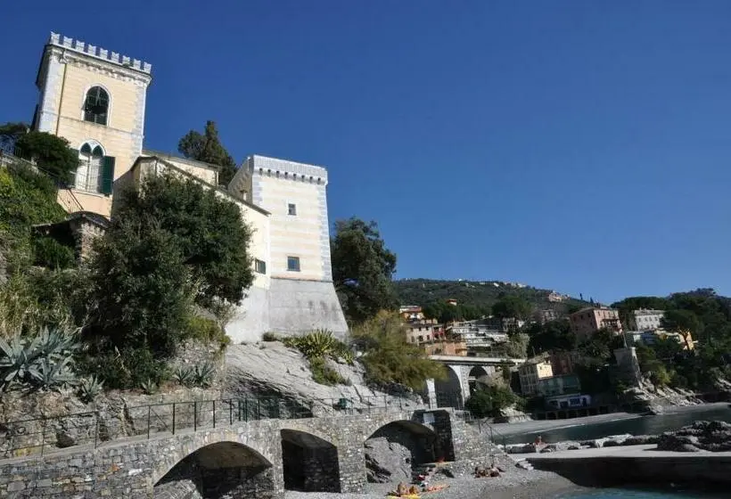 スイート, Castello Canevaro
