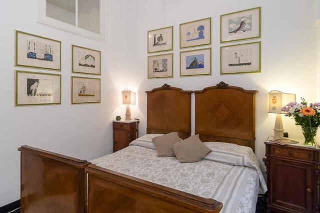 דירת חדר נוף לים, Castello Canevaro