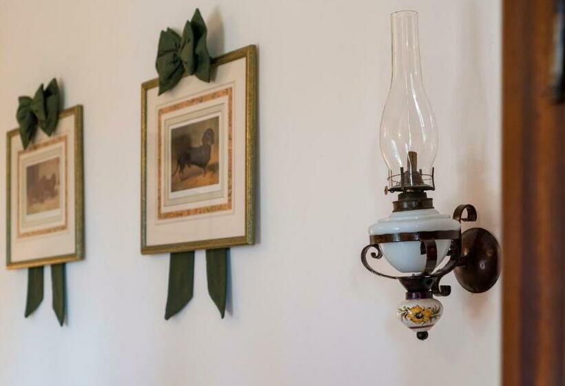 اتاق استاندارد, Agriturismo La Rombaia