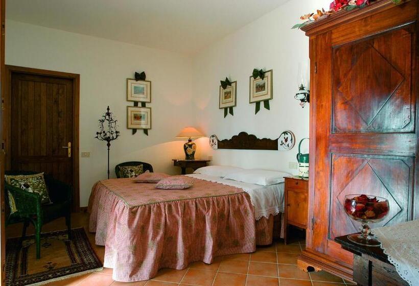 اتاق استاندارد, Agriturismo La Rombaia