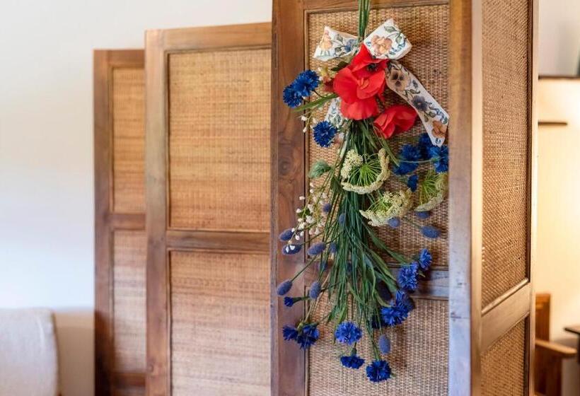 اتاق استاندارد سه نفره, Agriturismo La Rombaia