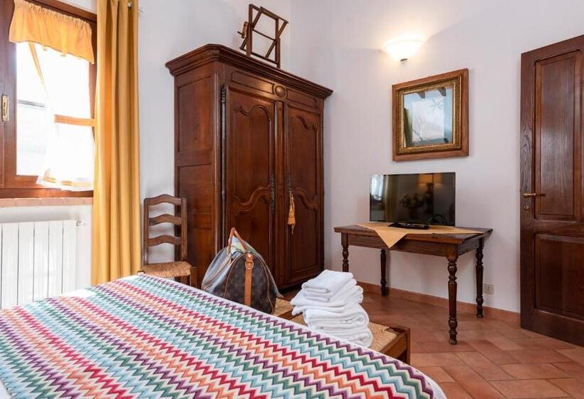 آپارتمان 2 خوابه, Agriturismo La Rombaia