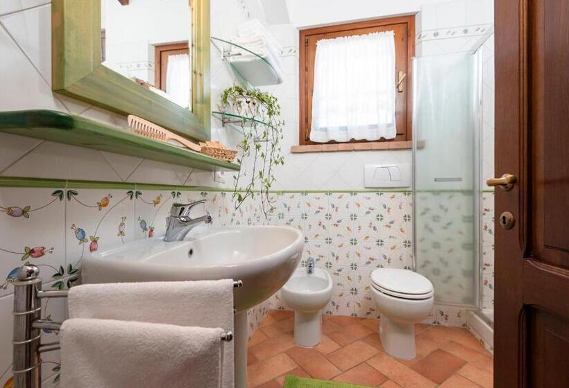 آپارتمان 2 خوابه, Agriturismo La Rombaia