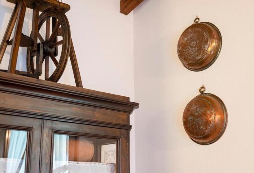 آپارتمان 2 خوابه, Agriturismo La Rombaia