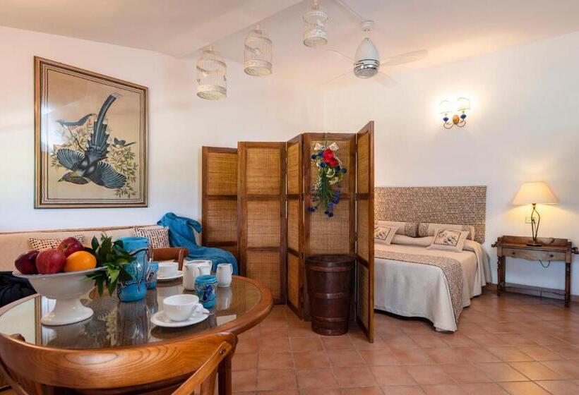 スタンダードトリプルルーム, Agriturismo La Rombaia