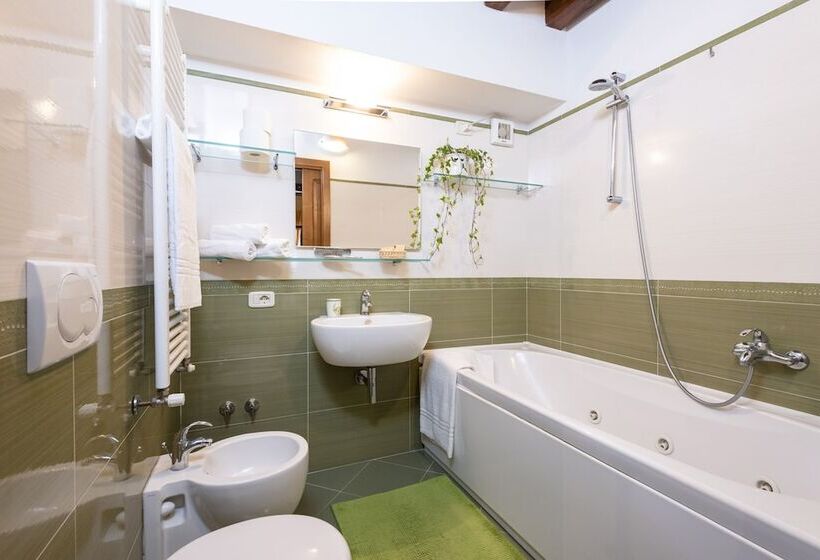 آپارتمان 1 خوابه, Agriturismo La Rombaia