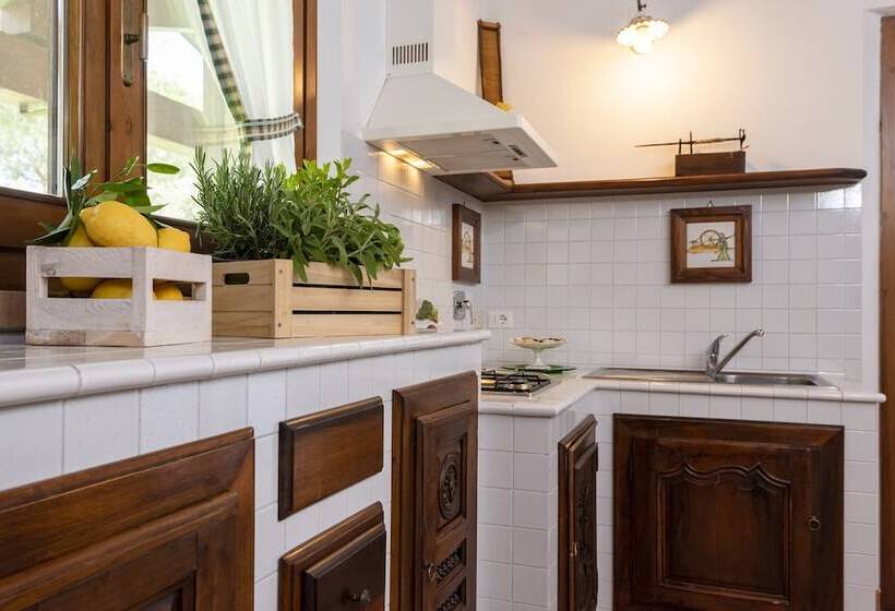 آپارتمان 2 خوابه, Agriturismo La Rombaia